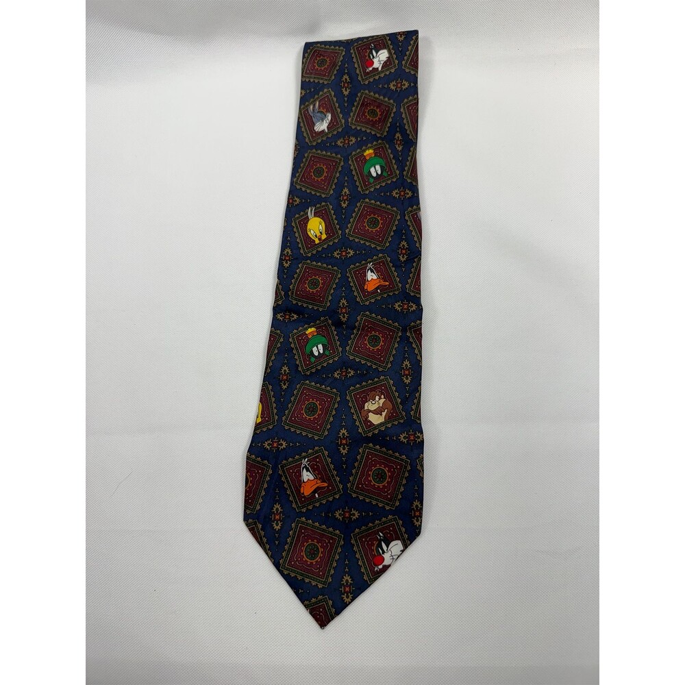 Vintage 1994 Looney Tunes Mania Christmas Tie 100% Silk Bugs Taz Daffy Tweety